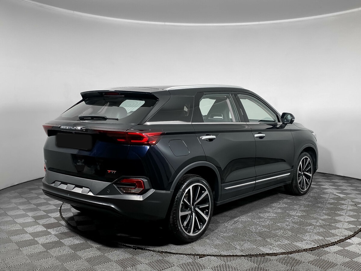 FAW Bestune T77 с пробегом — 2023 год. Фото: #4