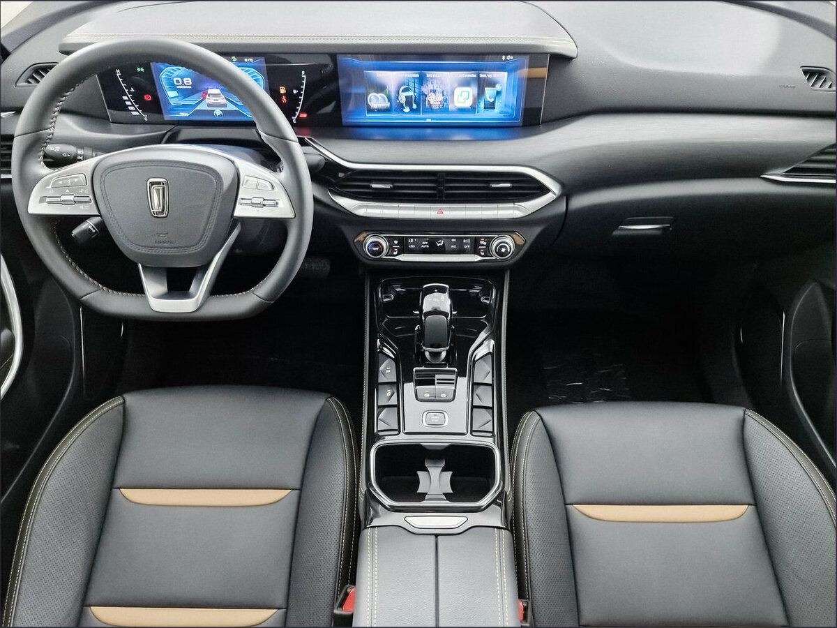 FAW Bestune T77 с пробегом — 2024 год. Фото: #23