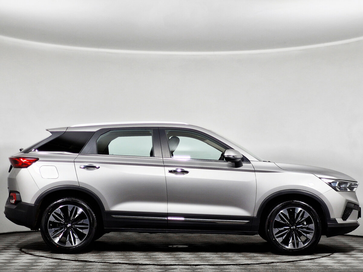 FAW Bestune T77 с пробегом — 2024 год. Фото: #3