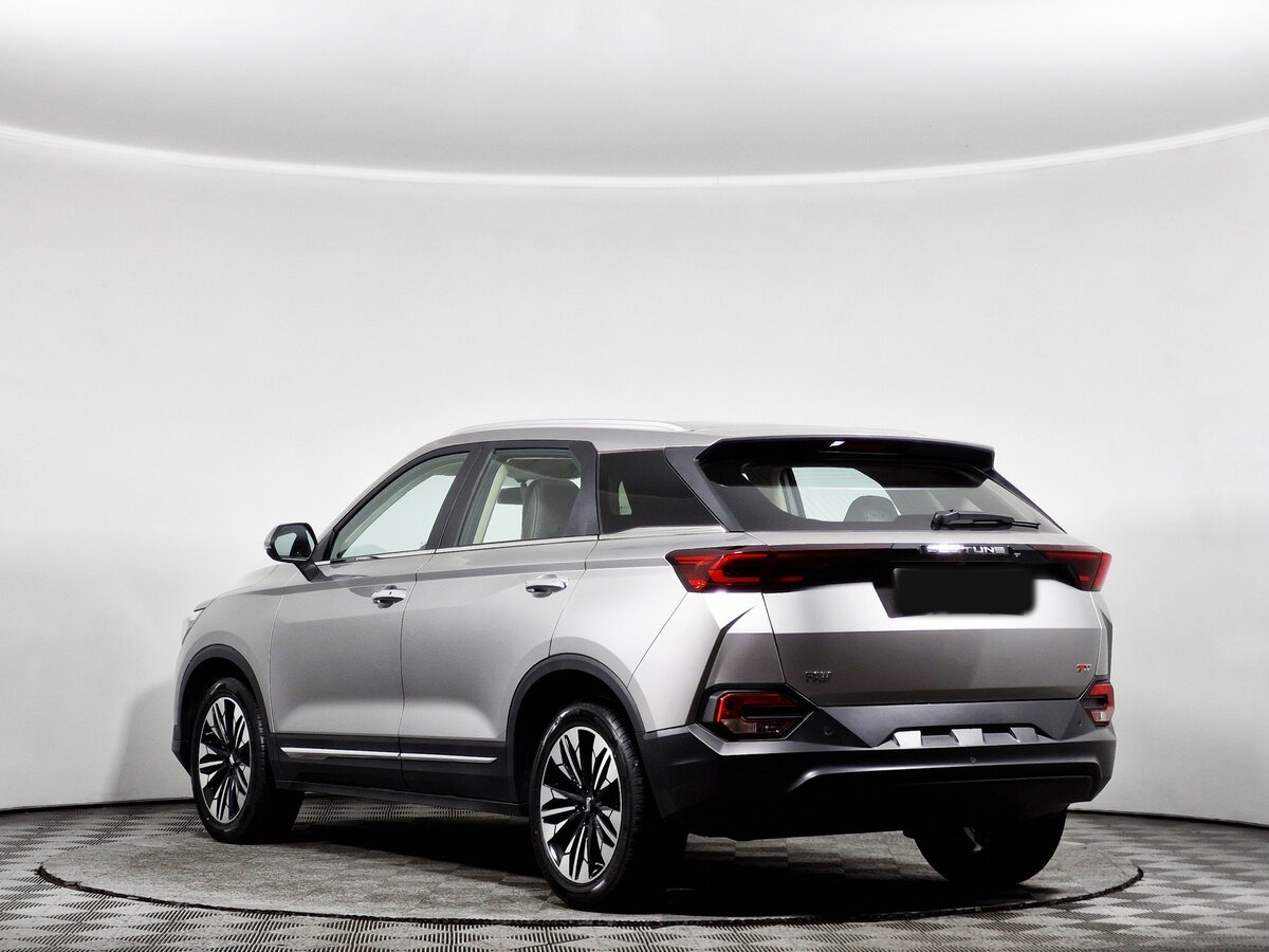 FAW Bestune T77 с пробегом — 2024 год. Фото: #6