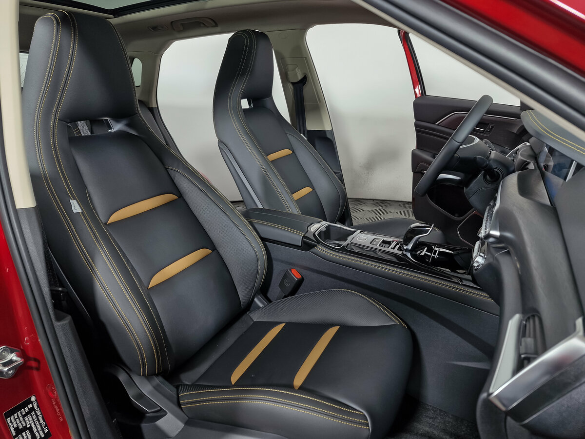 FAW Bestune T77 с пробегом — 2024 год. Фото: #16