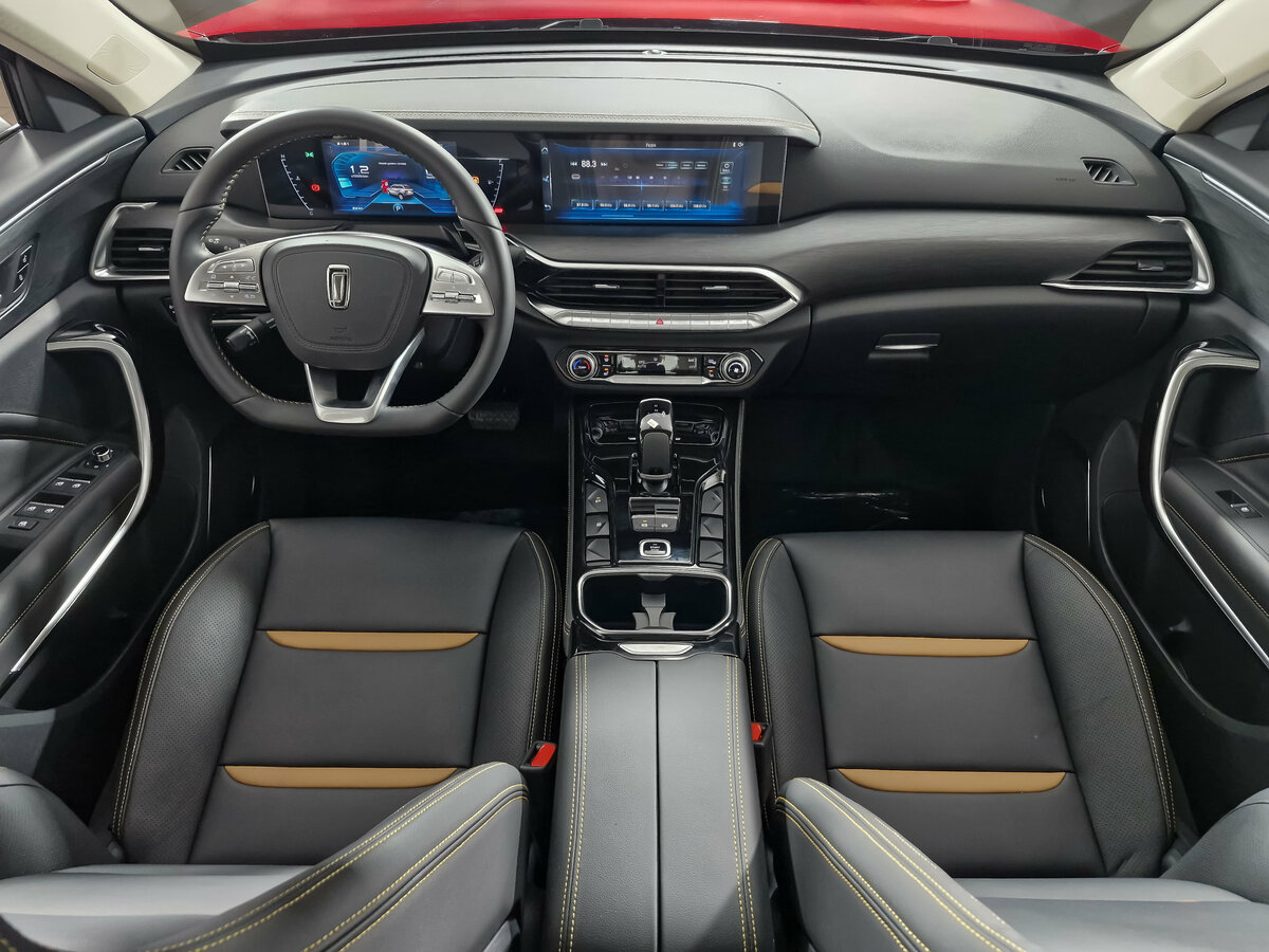 FAW Bestune T77 с пробегом — 2024 год. Фото: #17