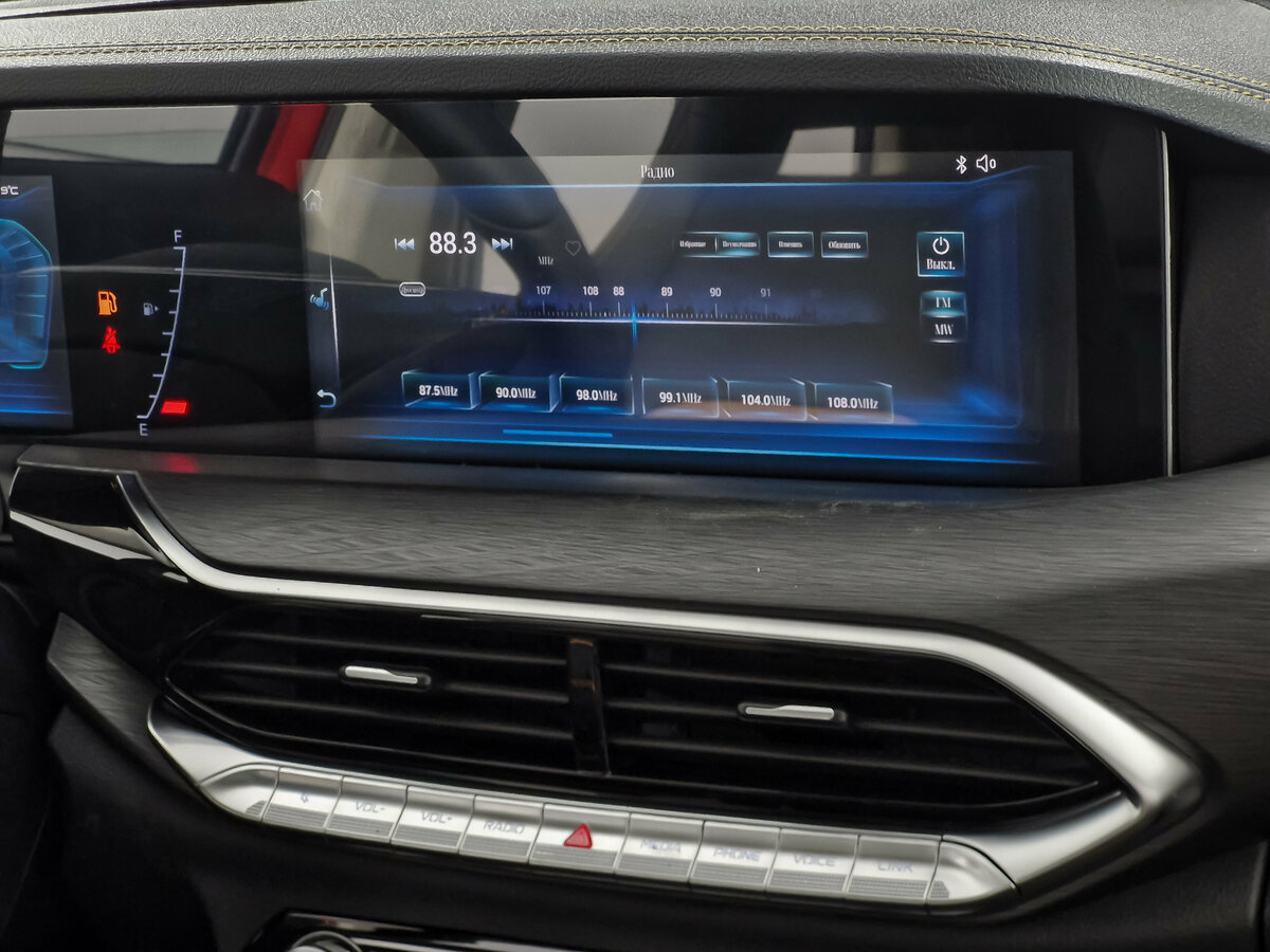 FAW Bestune T77 с пробегом — 2024 год. Фото: #20