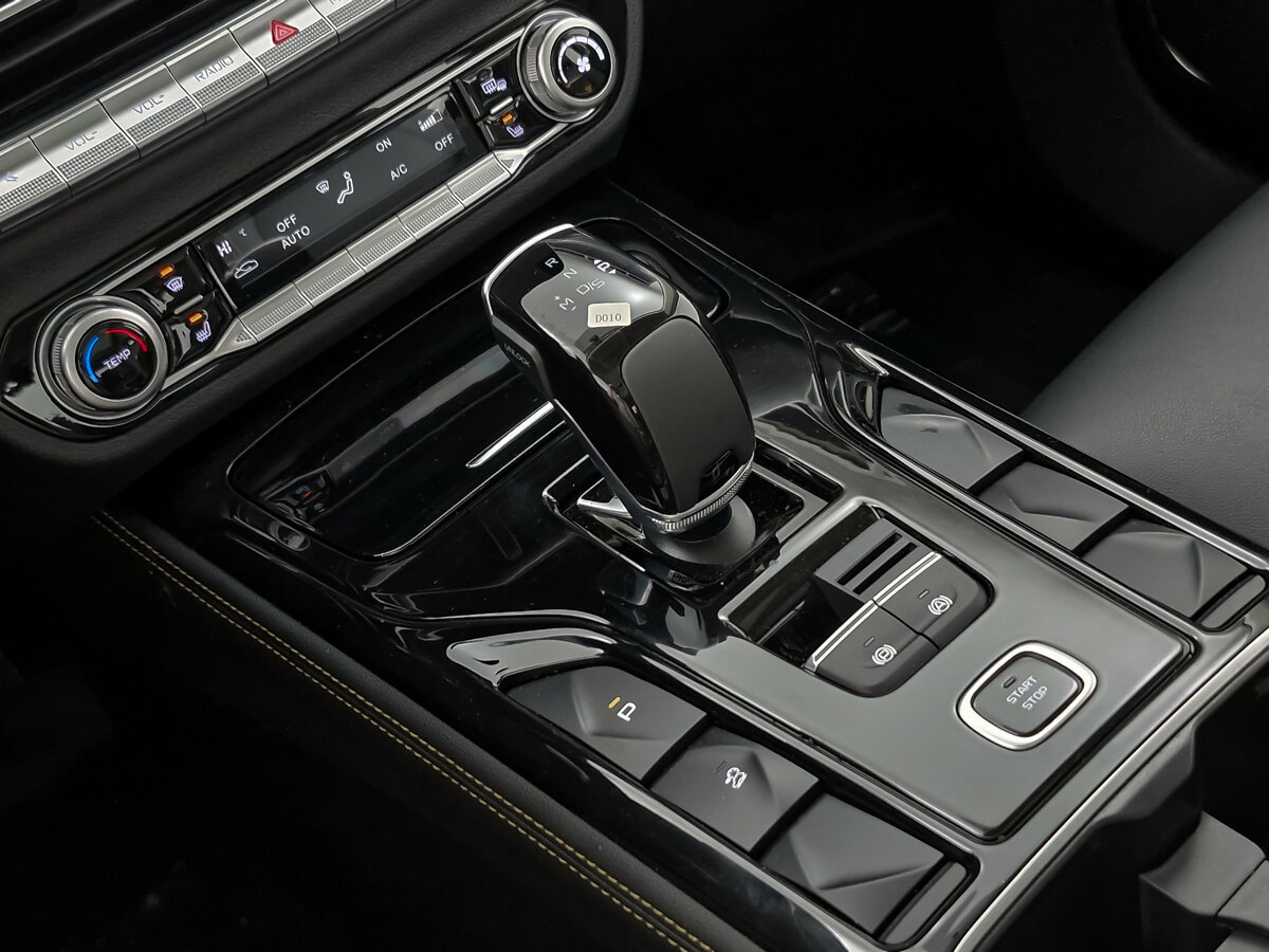 FAW Bestune T77 с пробегом — 2024 год. Фото: #22