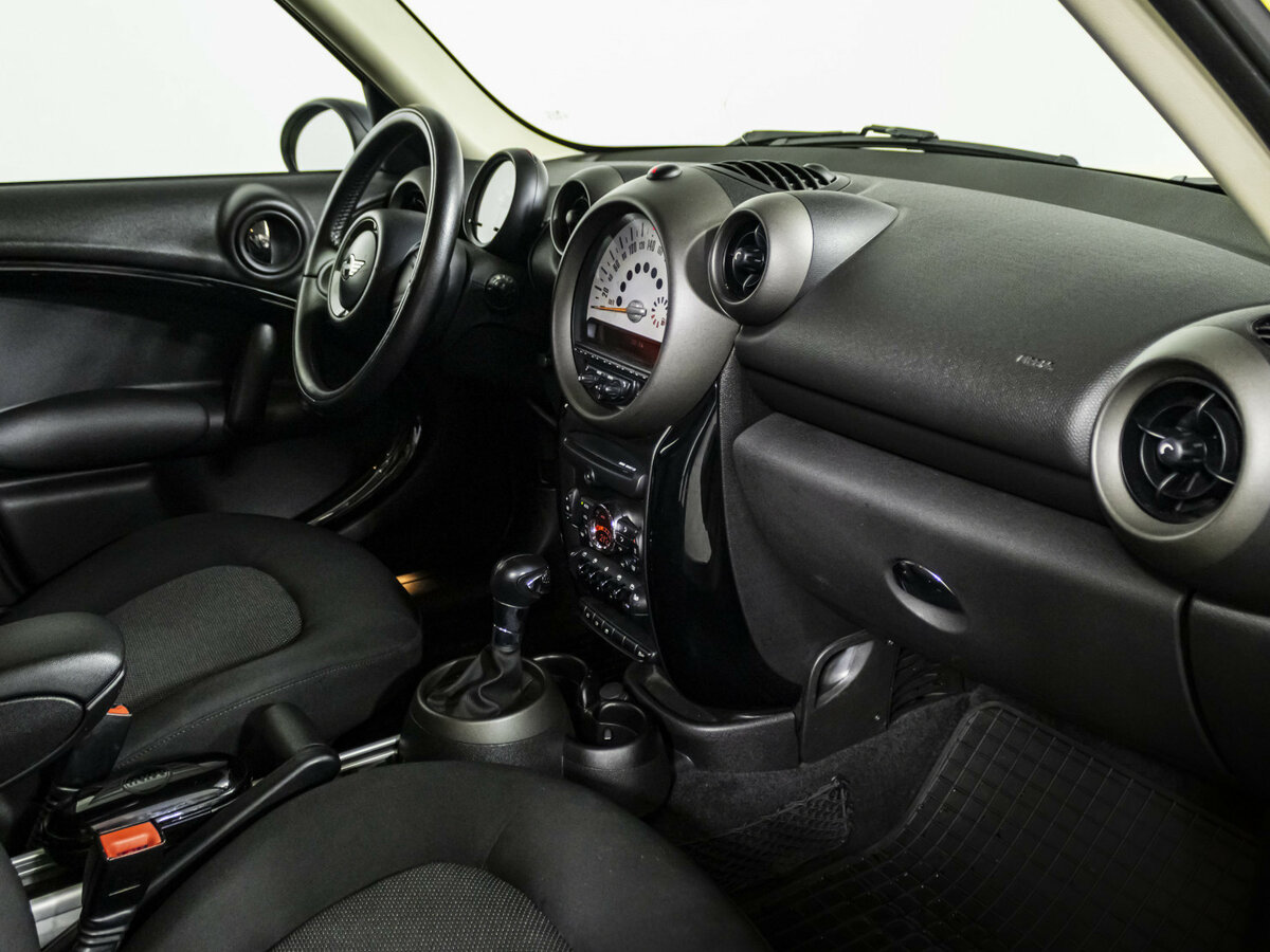 Mini Countryman с пробегом — 2012 год. Фото: #6