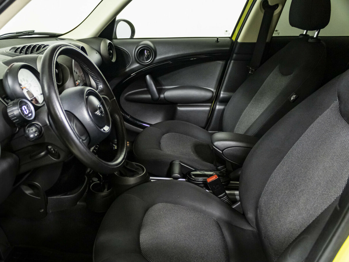 Mini Countryman с пробегом — 2012 год. Фото: #8