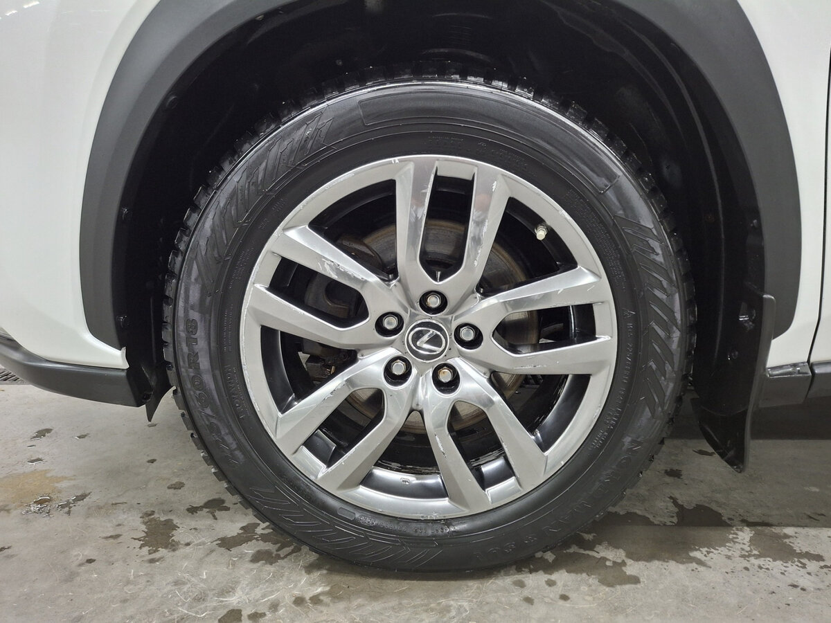 Lexus NX с пробегом — 2018 год. Фото: #16