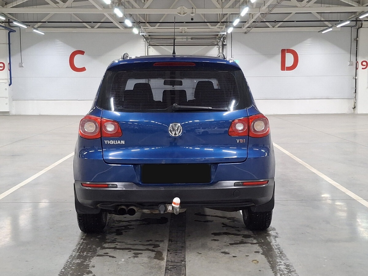 Volkswagen Tiguan с пробегом — 2010 год. Фото: #5