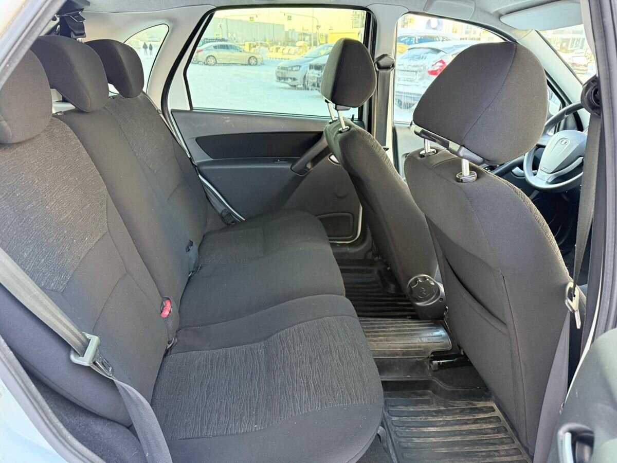 Lada (ВАЗ) Kalina с пробегом — 2013 год. Фото: #9