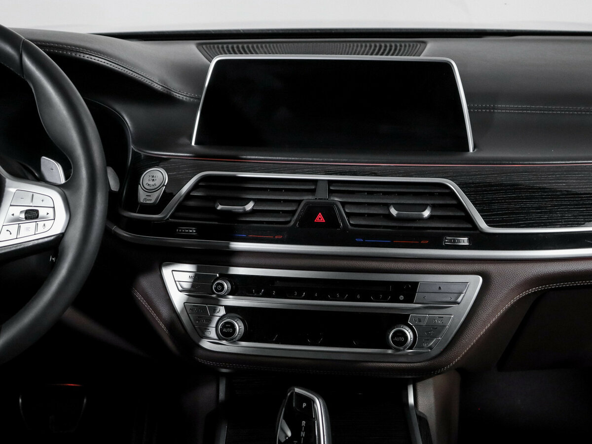 BMW 7 серии с пробегом — 2019 год. Фото: #10