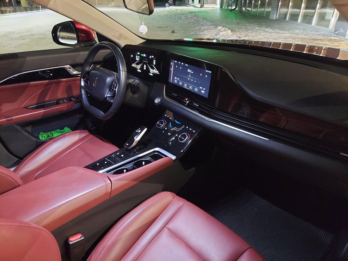 FAW Bestune B70 с пробегом — 2023 год. Фото: #8