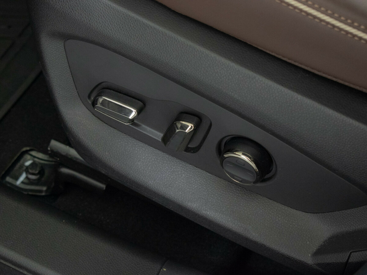 EXEED VX с пробегом — 2023 год. Фото: #10