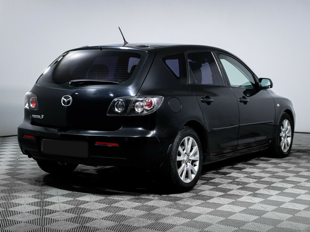 Mazda 3 с пробегом — 2007 год. Фото: #3