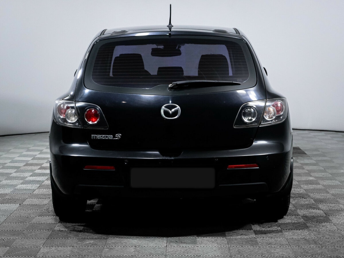 Mazda 3 с пробегом — 2007 год. Фото: #4