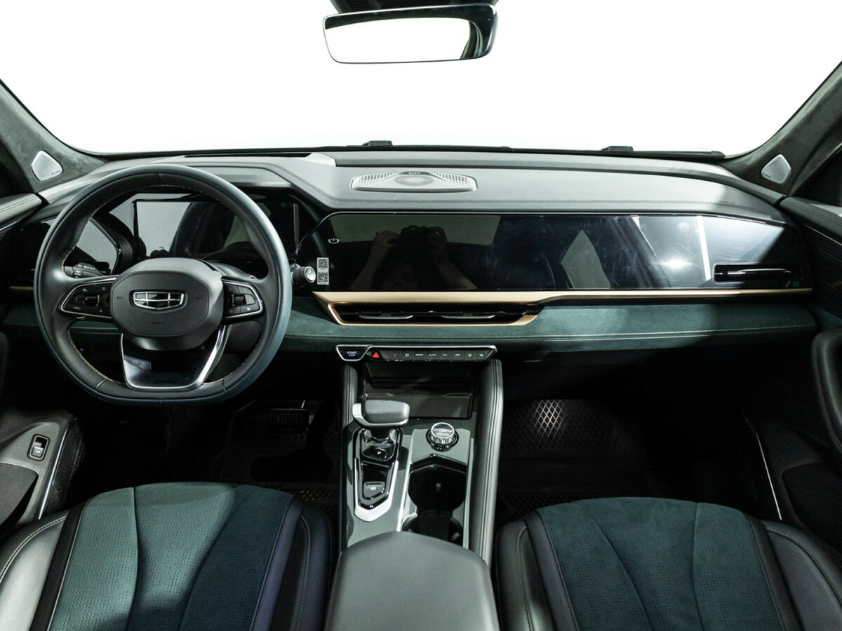 Geely Monjaro с пробегом — 2023 год. Фото: #12