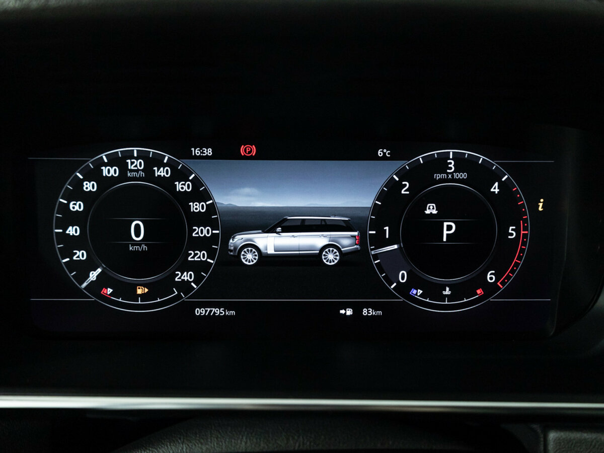 Land Rover Range Rover с пробегом — 2018 год. Фото: #9