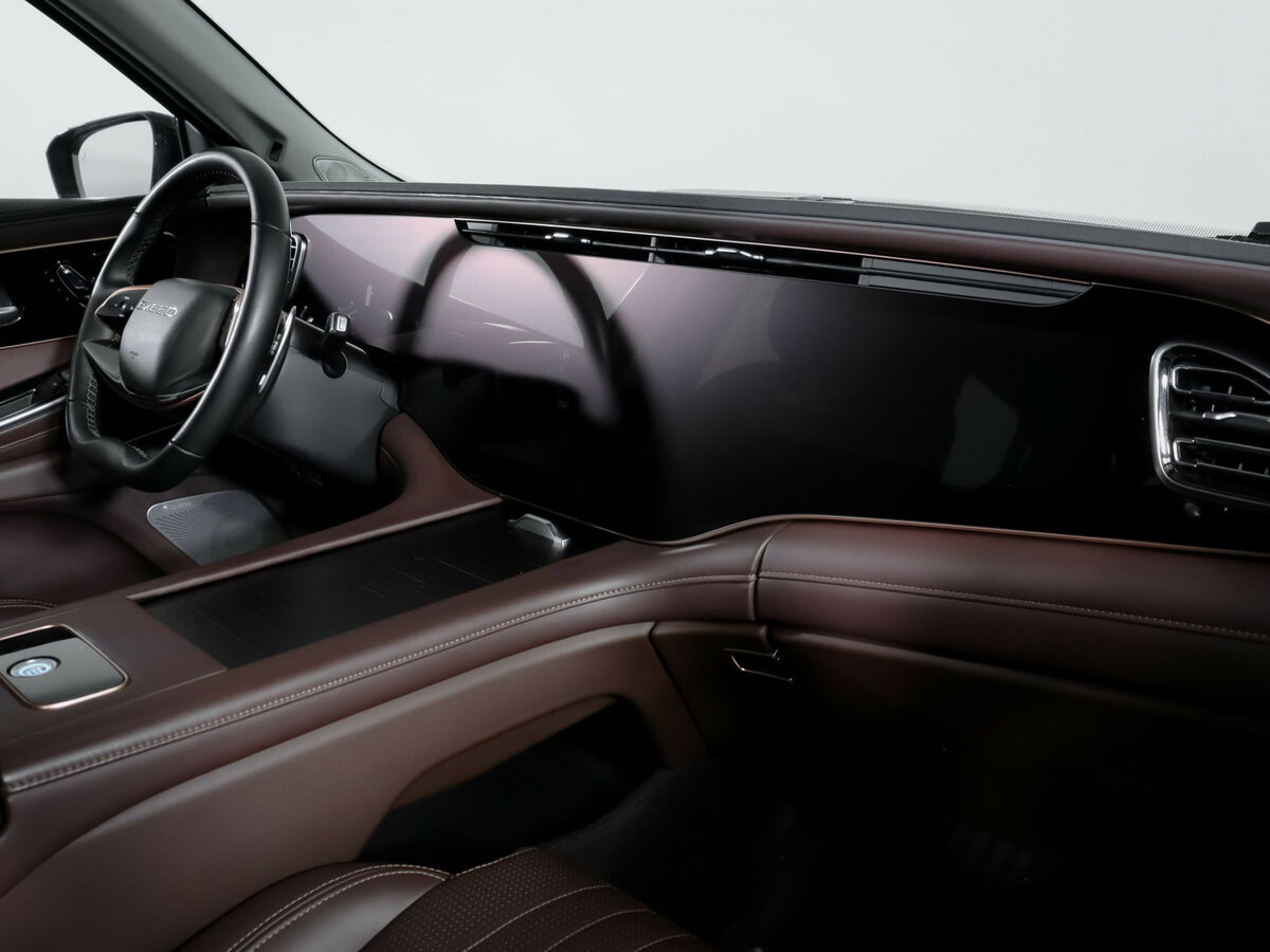 EXEED VX с пробегом — 2023 год. Фото: #8