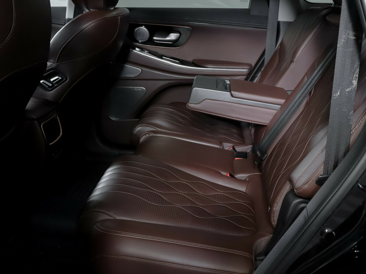 EXEED VX с пробегом — 2023 год. Фото: #9