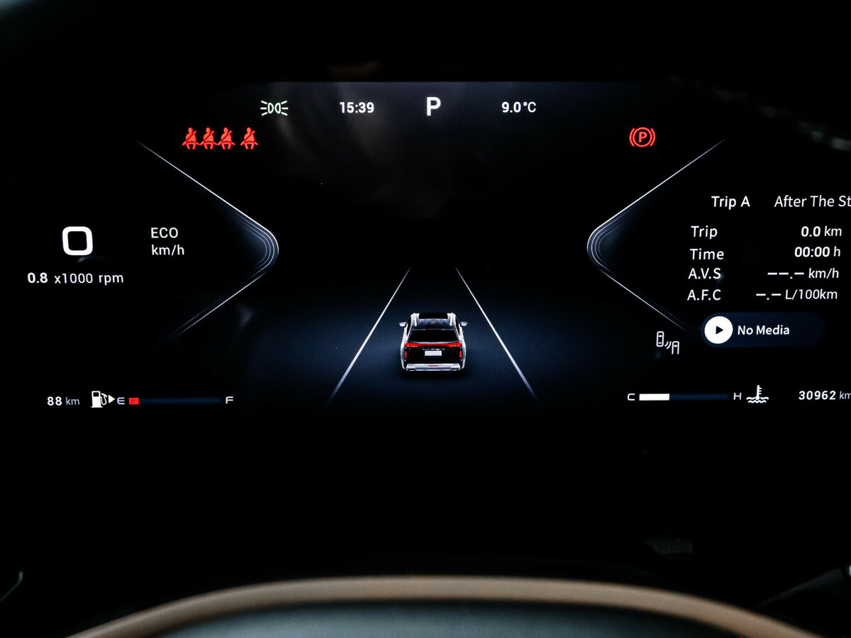 EXEED VX с пробегом — 2023 год. Фото: #10