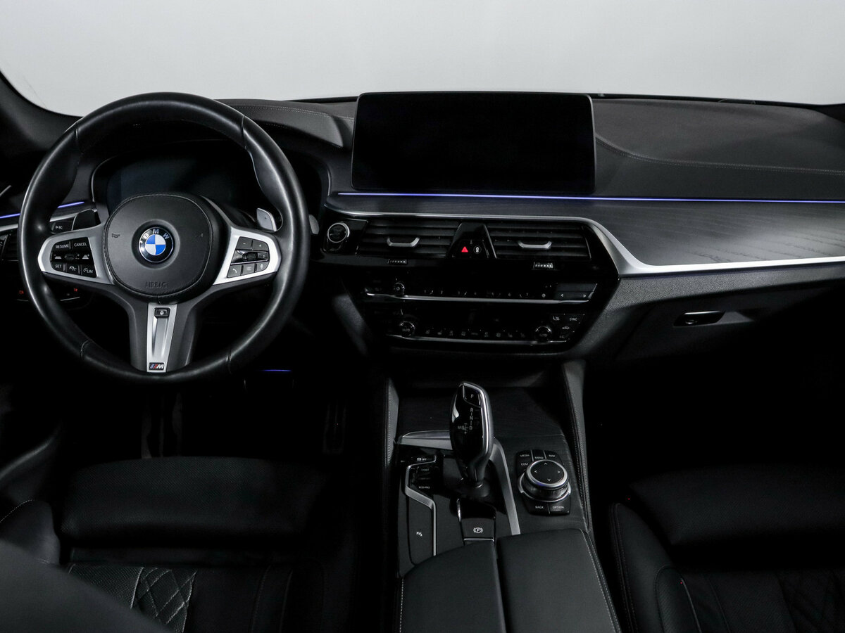 BMW 5 серии с пробегом — 2022 год. Фото: #9