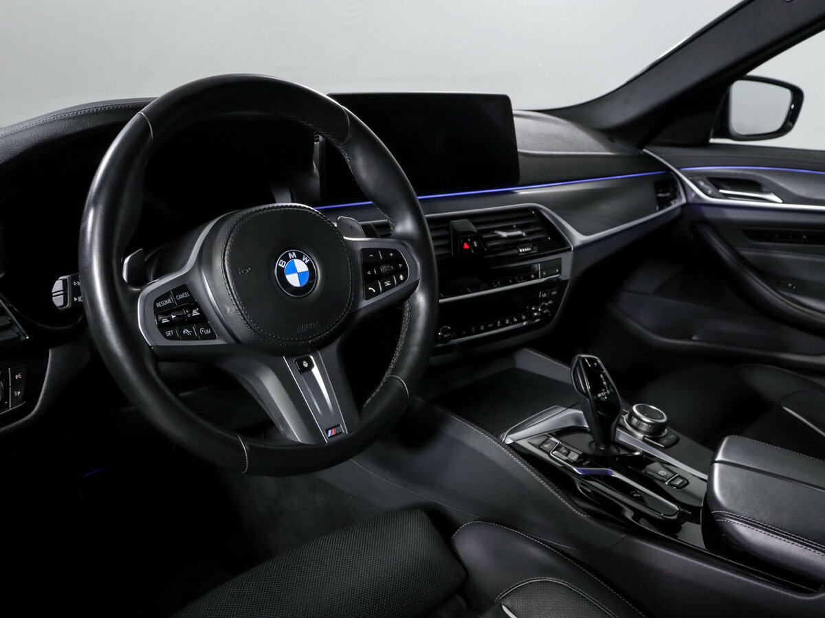 BMW 5 серии с пробегом — 2022 год. Фото: #11