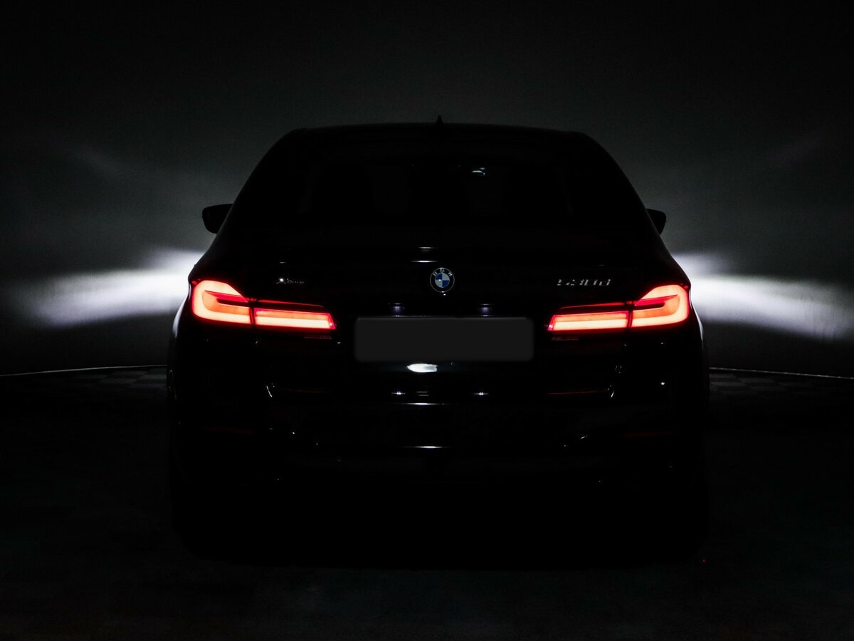 BMW 5 серии с пробегом — 2022 год. Фото: #16