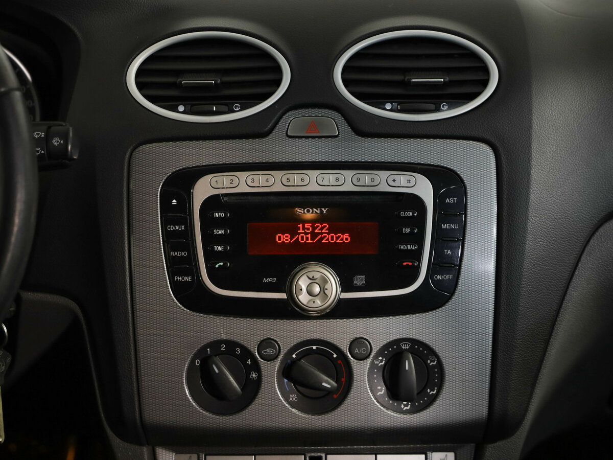 Ford Focus с пробегом — 2011 год. Фото: #3