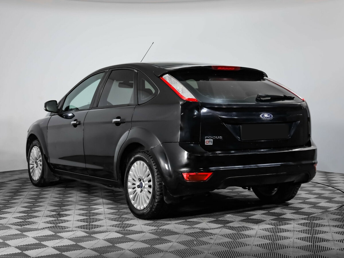 Ford Focus с пробегом — 2011 год. Фото: #9