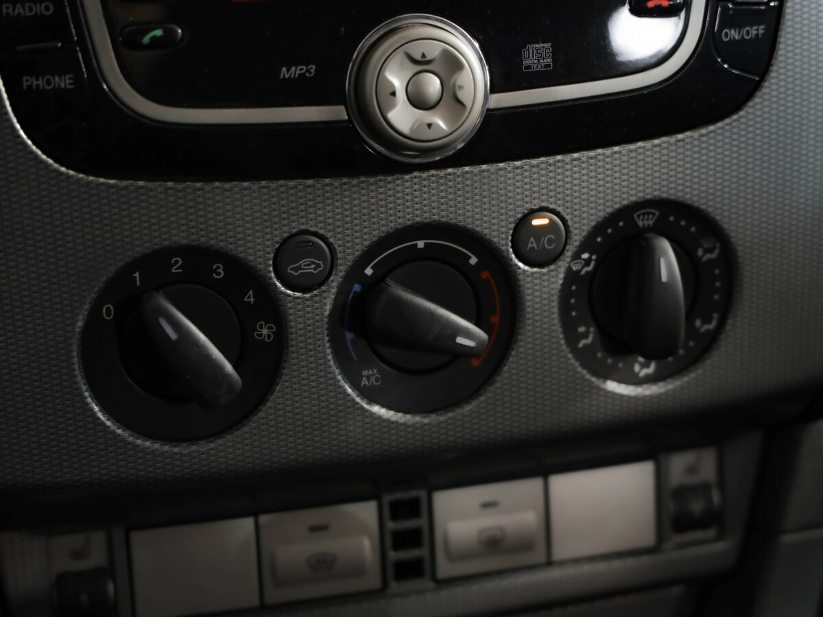 Ford Focus с пробегом — 2011 год. Фото: #15