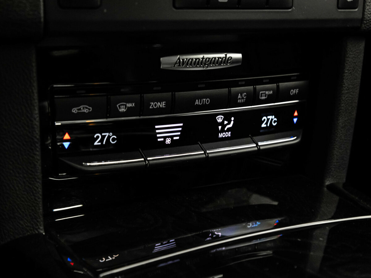 Mercedes-Benz E-Класс с пробегом — 2012 год. Фото: #9