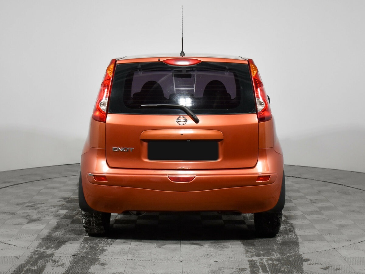 Nissan Note с пробегом — 2007 год. Фото: #5