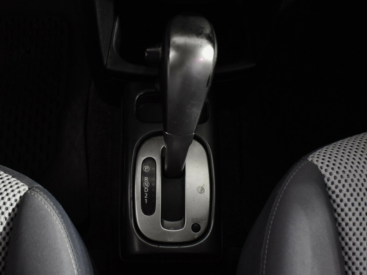 Nissan Note с пробегом — 2007 год. Фото: #16