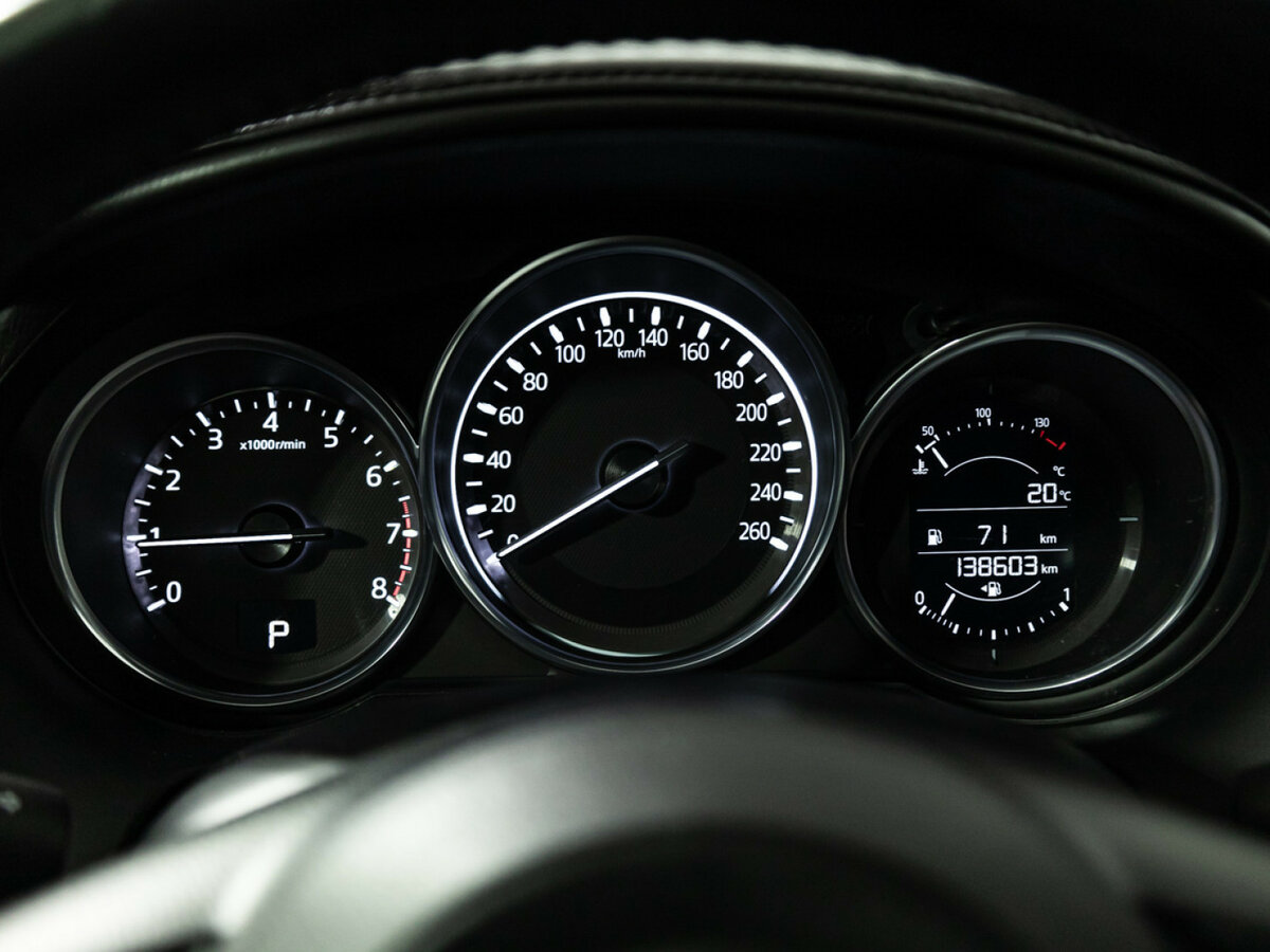 Mazda 6 с пробегом — 2017 год. Фото: #11