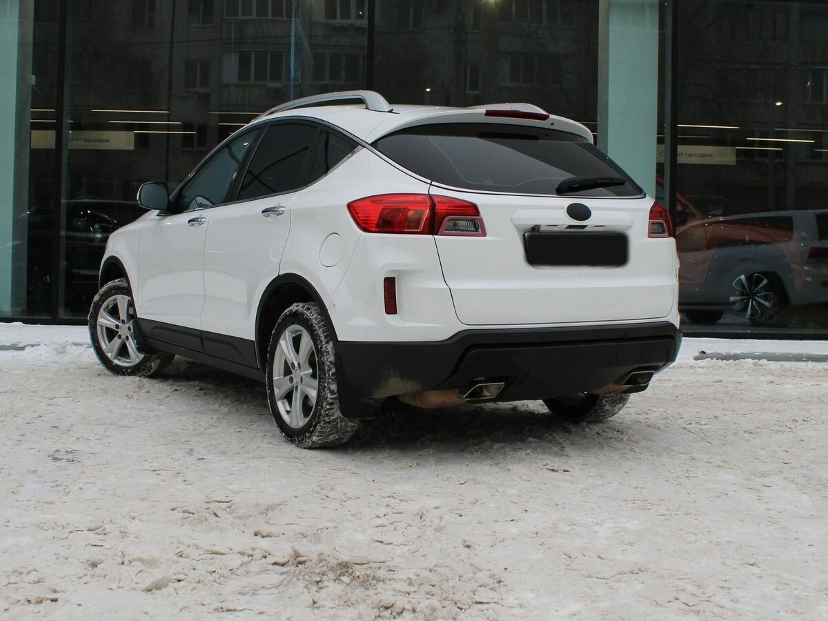 FAW Besturn X80 с пробегом — 2017 год. Фото: #6