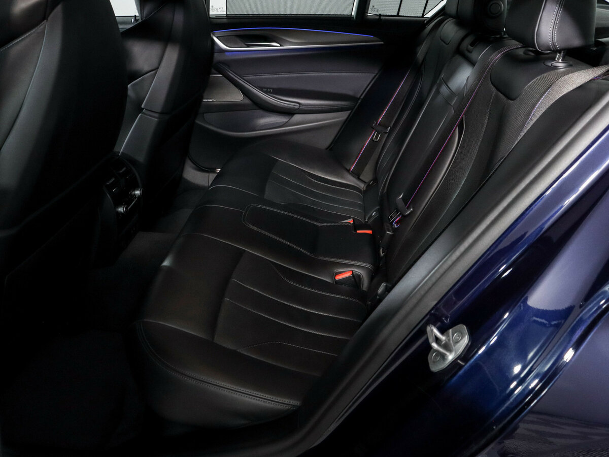 BMW M5 с пробегом — 2020 год. Фото: #9