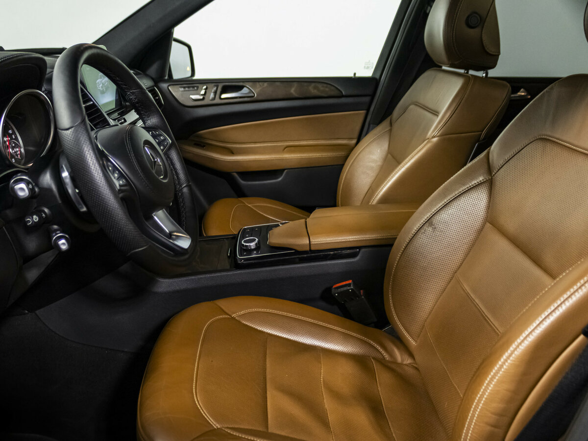 Mercedes-Benz GLS с пробегом — 2019 год. Фото: #9