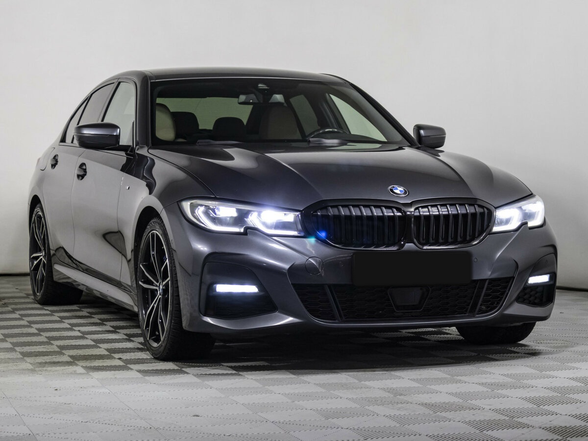 BMW 3 серии с пробегом — 2020 год. Фото: #2