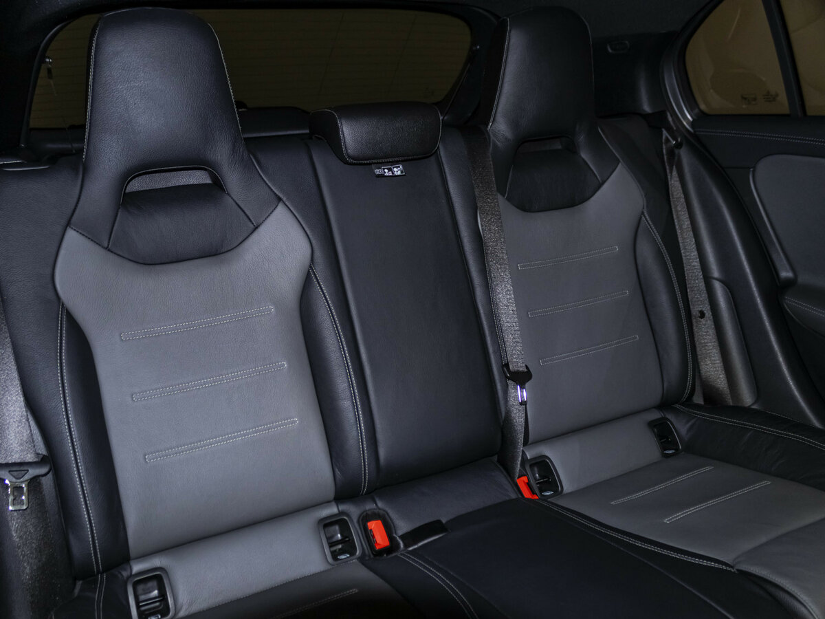 Mercedes-Benz A-Класс AMG с пробегом — 2019 год. Фото: #12