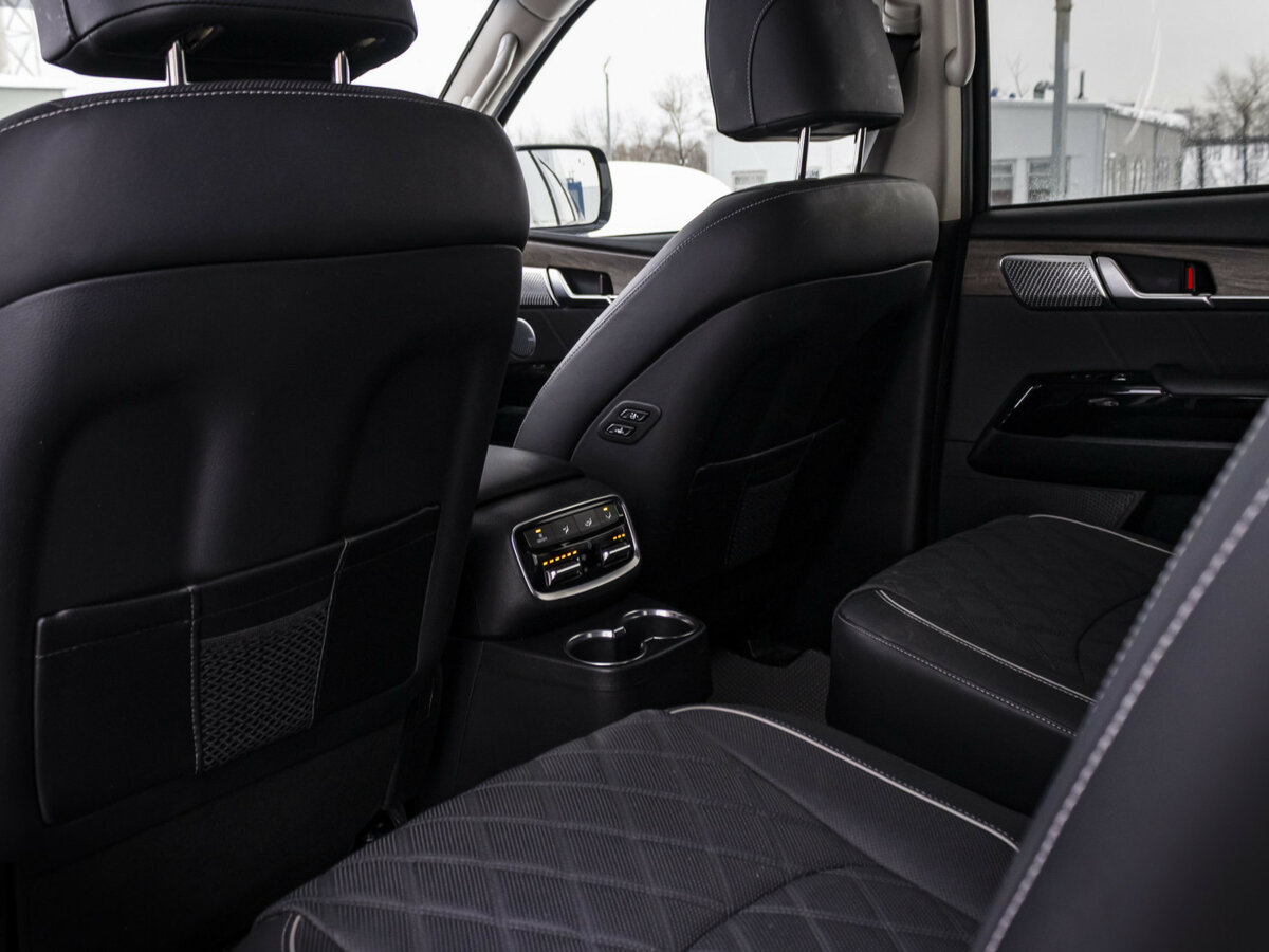 Kia Mohave с пробегом — 2022 год. Фото: #10