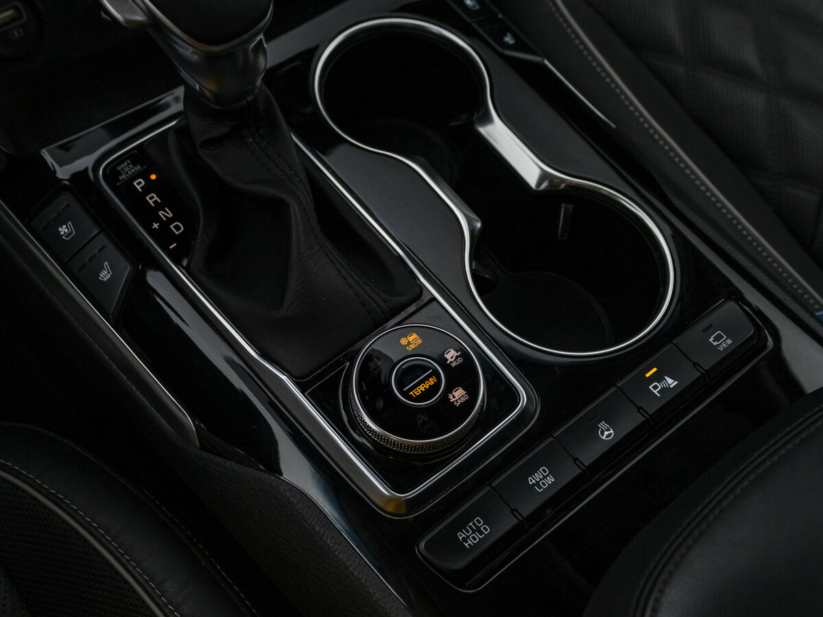 Kia Mohave с пробегом — 2022 год. Фото: #14