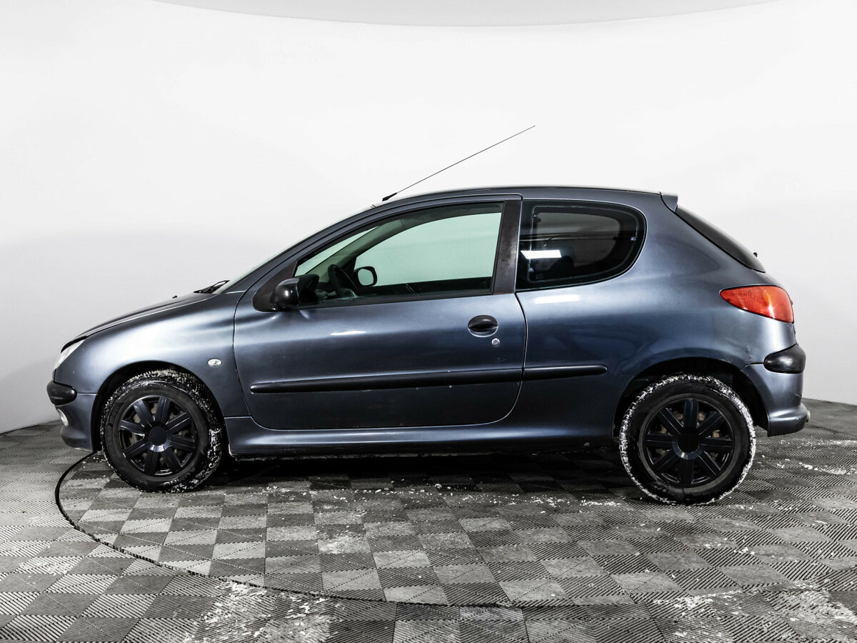 Peugeot 206 с пробегом — 2008 год. Фото: #7