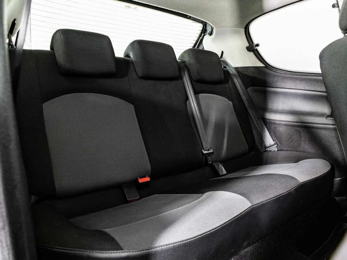 Peugeot 206 с пробегом — 2008 год. Фото: #13