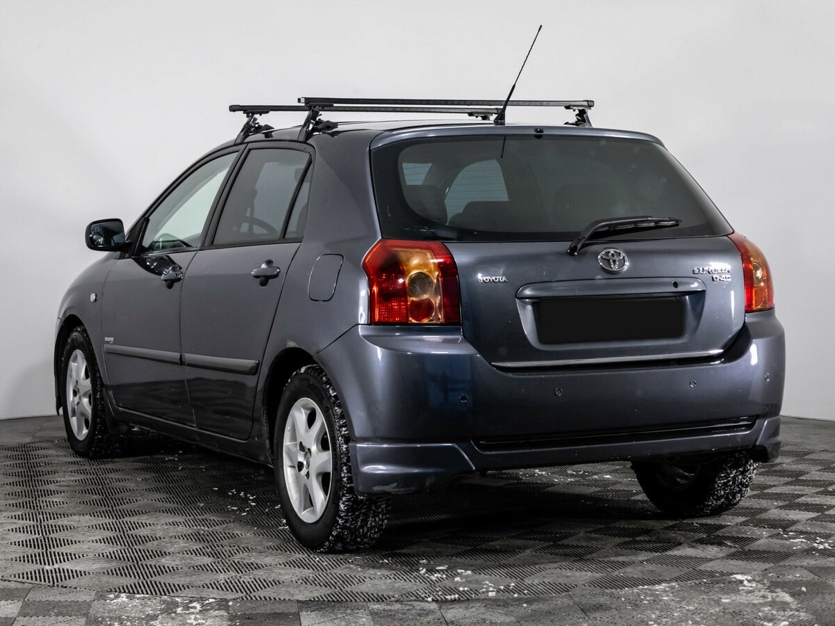 Toyota Corolla с пробегом — 2006 год. Фото: #5