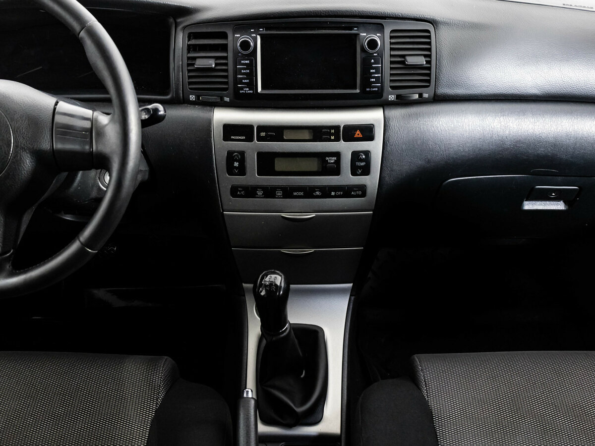 Toyota Corolla с пробегом — 2006 год. Фото: #11