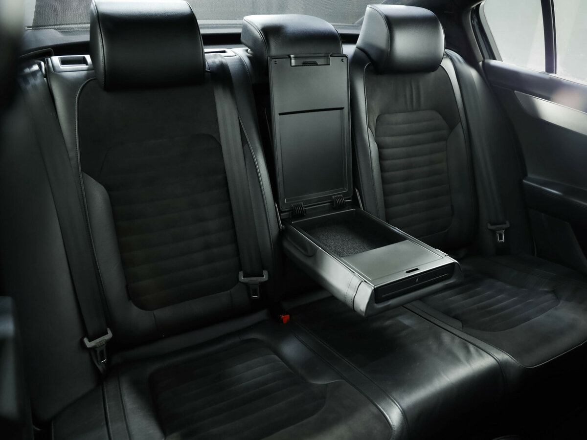 Volkswagen Passat с пробегом — 2014 год. Фото: #30