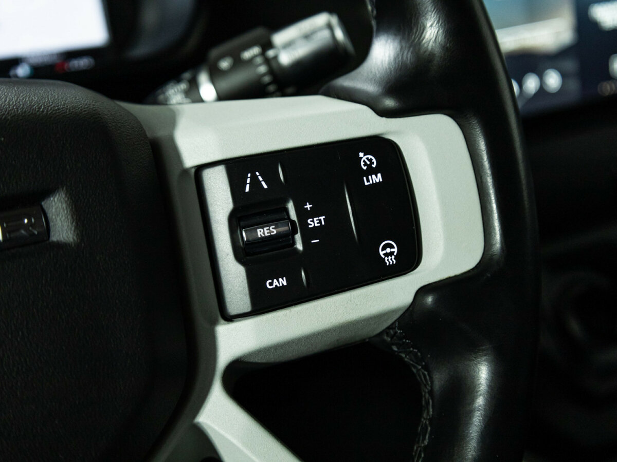 Land Rover Defender с пробегом — 2021 год. Фото: #14