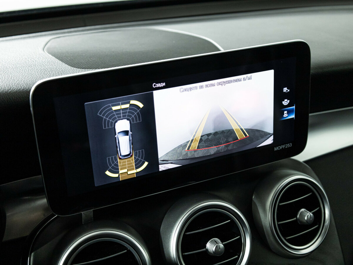 Mercedes-Benz GLC с пробегом — 2021 год. Фото: #11