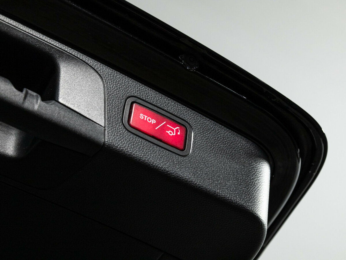 Mercedes-Benz GLC с пробегом — 2021 год. Фото: #17