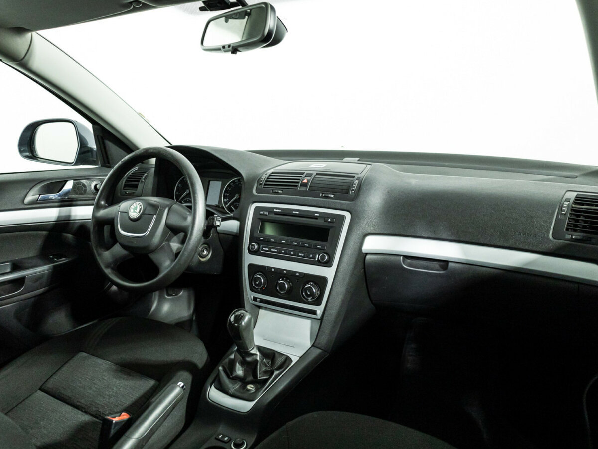 Skoda Octavia с пробегом — 2009 год. Фото: #8