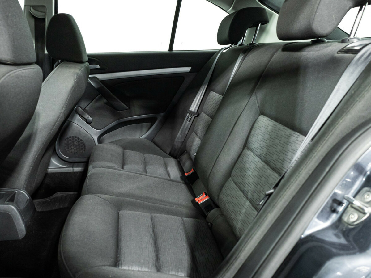 Skoda Octavia с пробегом — 2009 год. Фото: #9